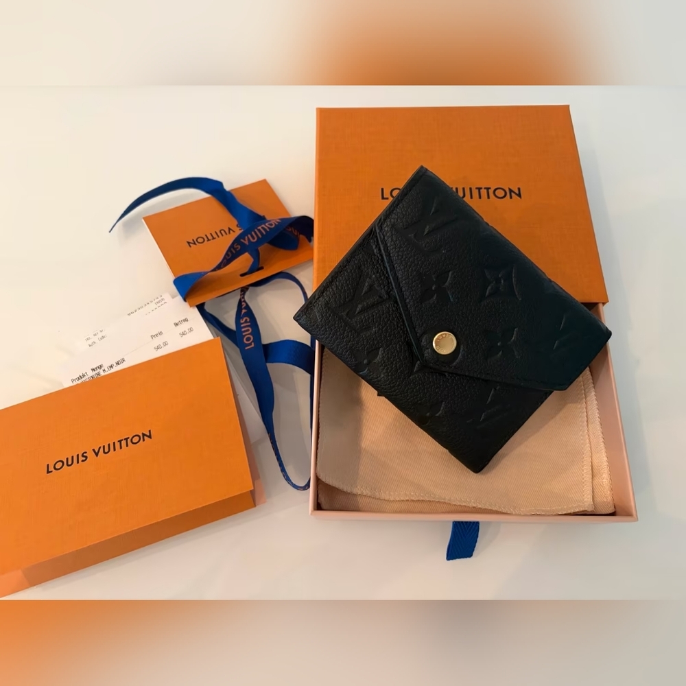 Louis Vuitton Monogram Victorine Wallet